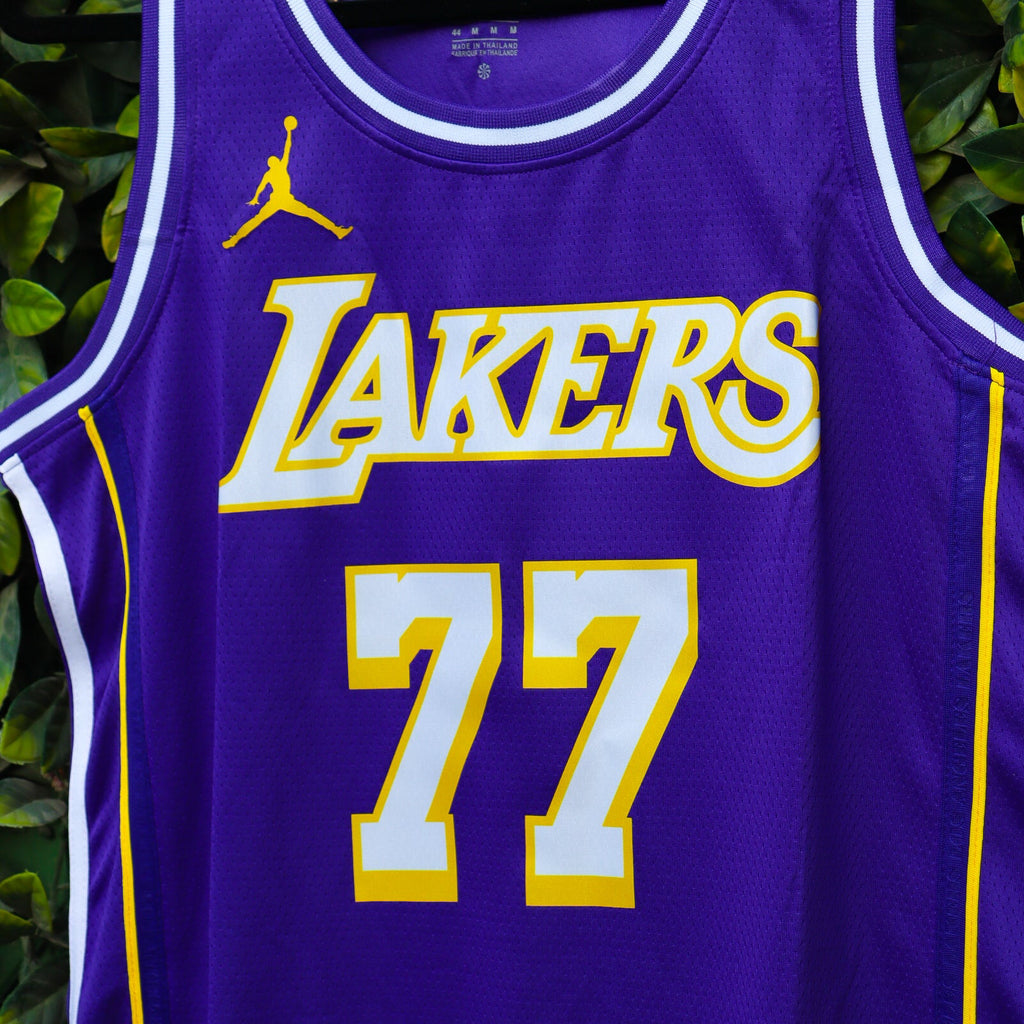 Los Ángeles Lakers - Statement Edition