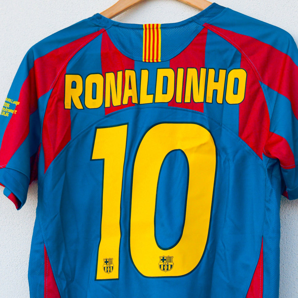 FC Barcelona 06/07 - Local