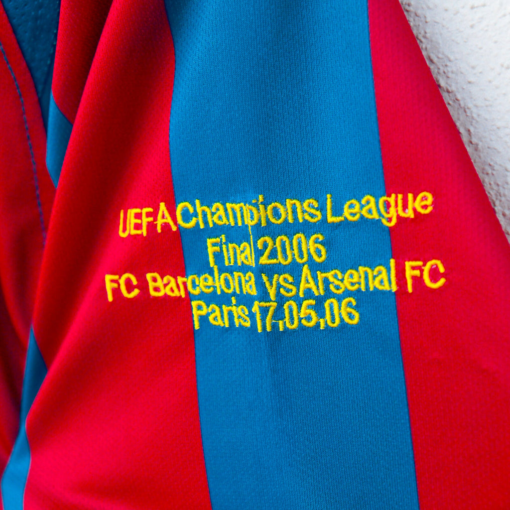 FC Barcelona 06/07 - Local