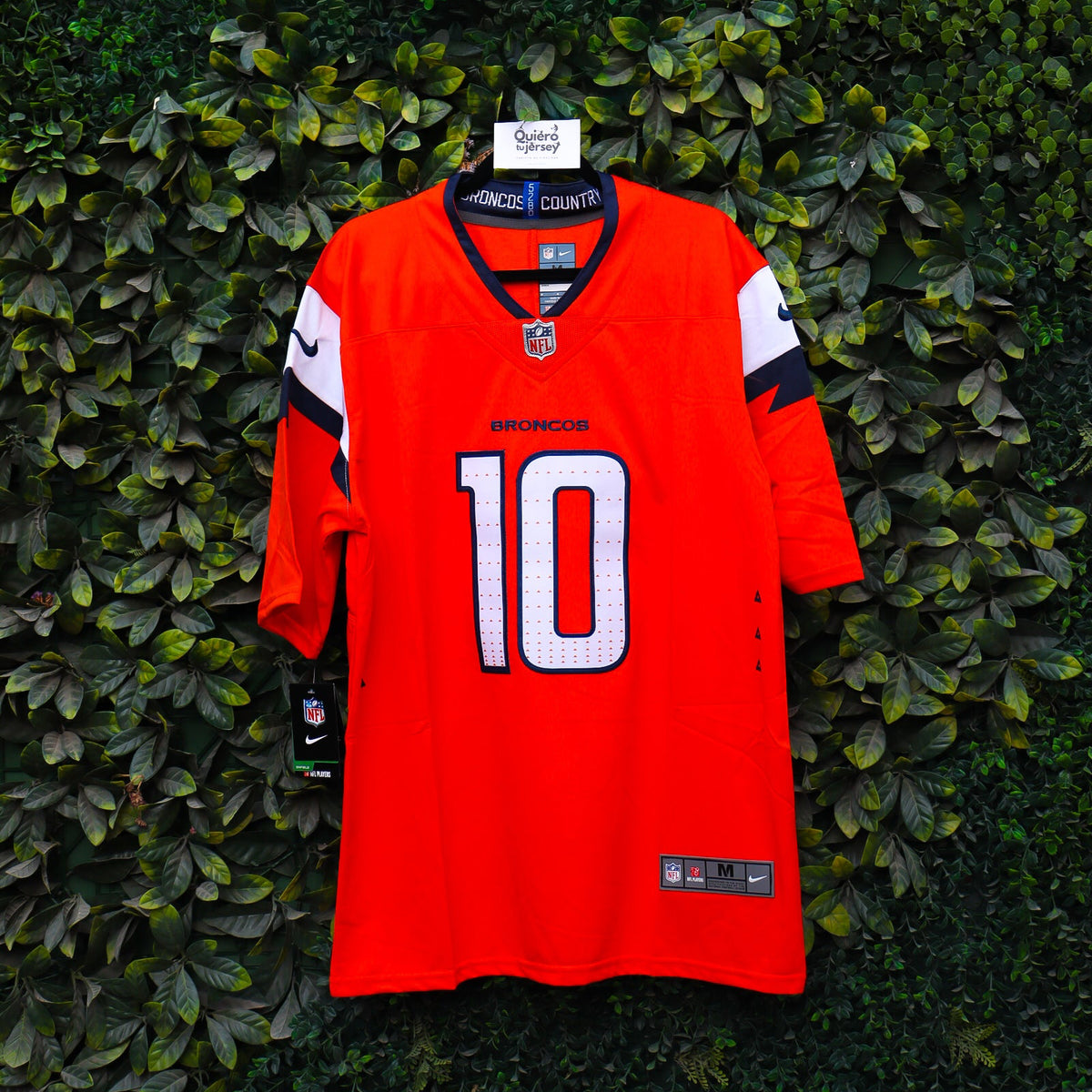 Denver Broncos - Local